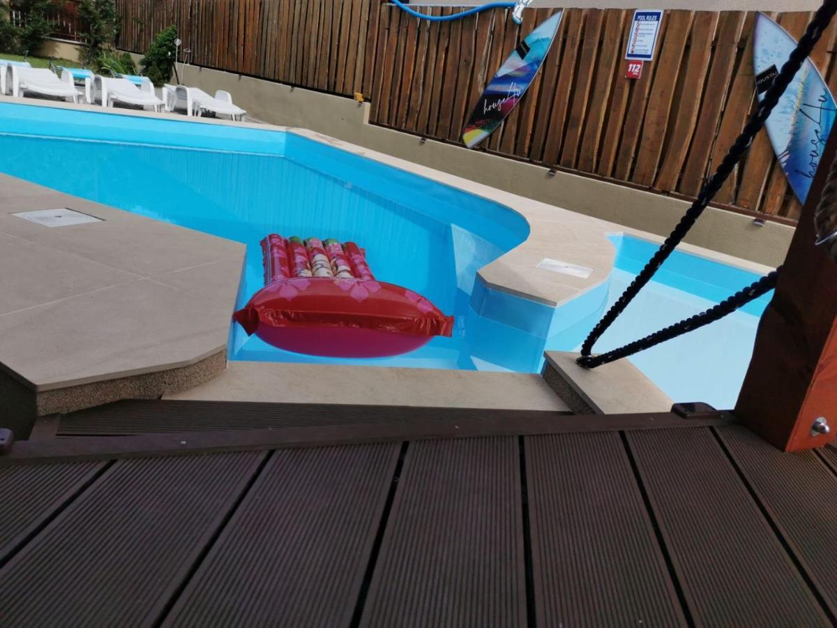 House4U Villa Balatonszárszó Eksteriør billede