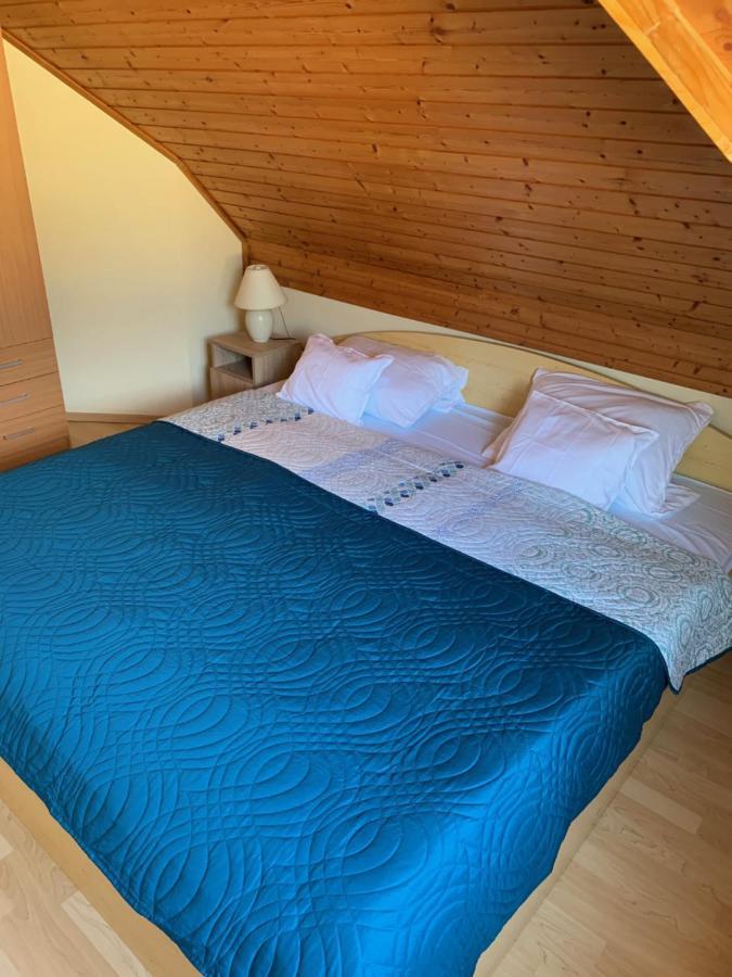House4U Villa Balatonszárszó Eksteriør billede