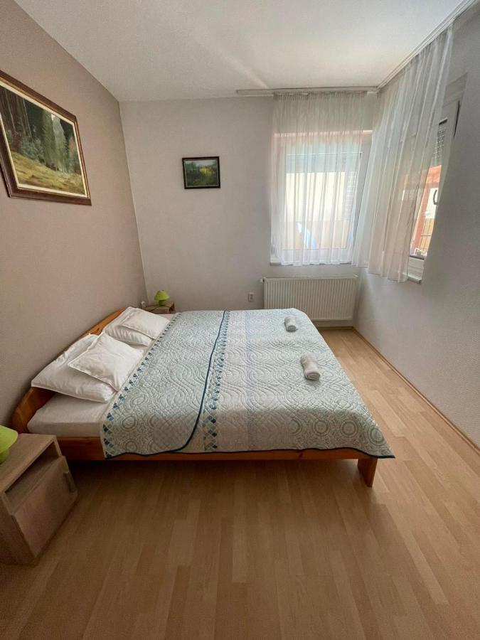 House4U Villa Balatonszárszó Eksteriør billede